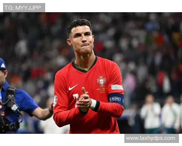 现役帅气年轻足球明星的崛起与未来发展潜力分析 现役帅气年轻足球明星的崛起与未来发展潜力分析