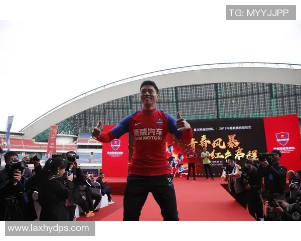 足球巨星的晚年生活与职业转型之路探秘 足球巨星的晚年生活与职业转型之路探秘